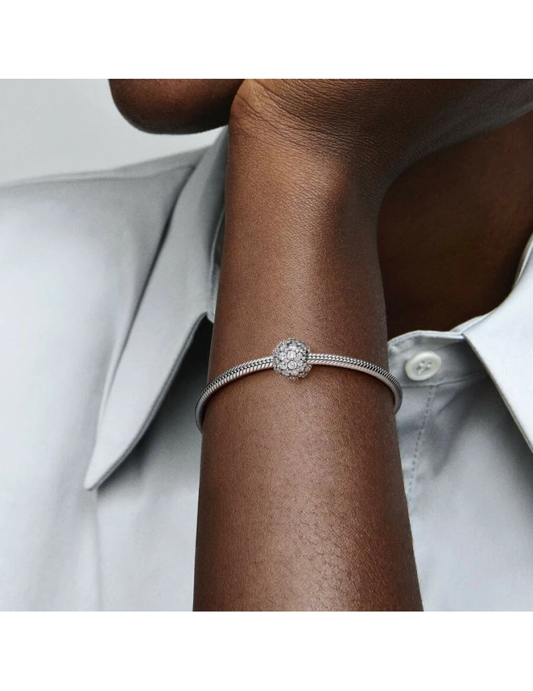 PANDORA Charm Rond Pavé Scintillant – Image 3