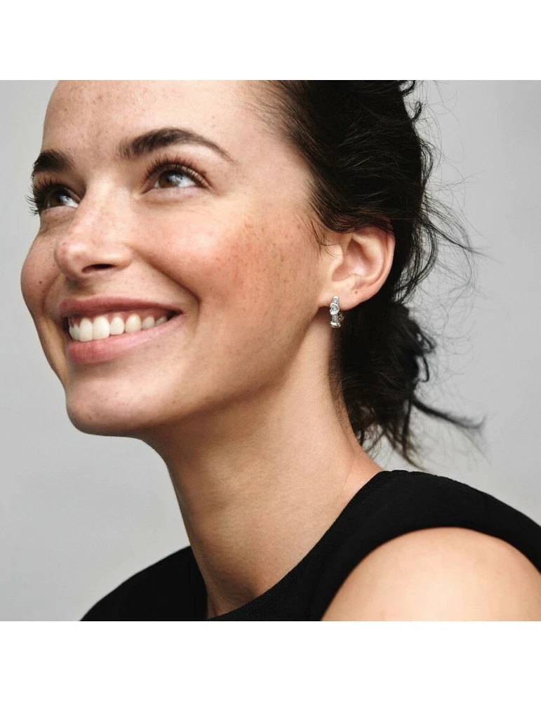 PANDORA Créoles Coeurs Scintillants – Image 2